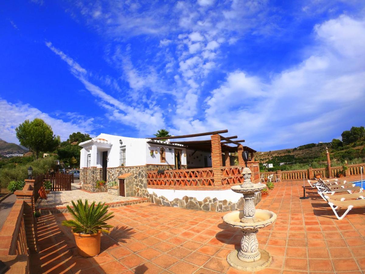 Casa La Araucaria Villa Frigiliana Luaran gambar